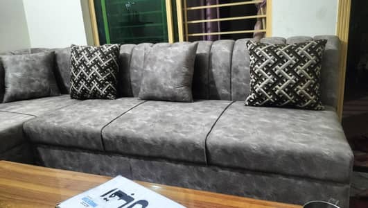 Corner Sofa in excellent condition is available for sale