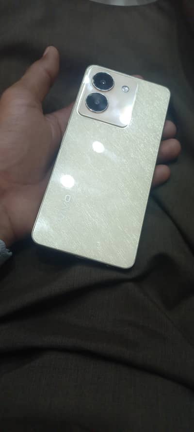 vivo y36 8gb 256gb with box charger