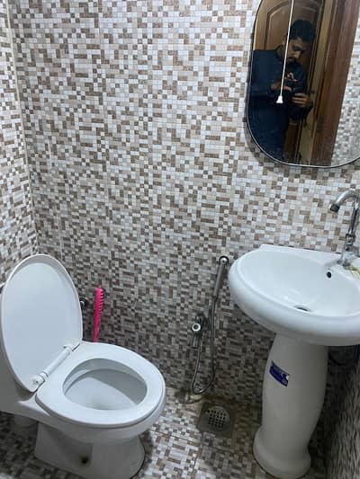 10 marla house Upper portion For rent, Block-L khayaban e Ameen society lahore