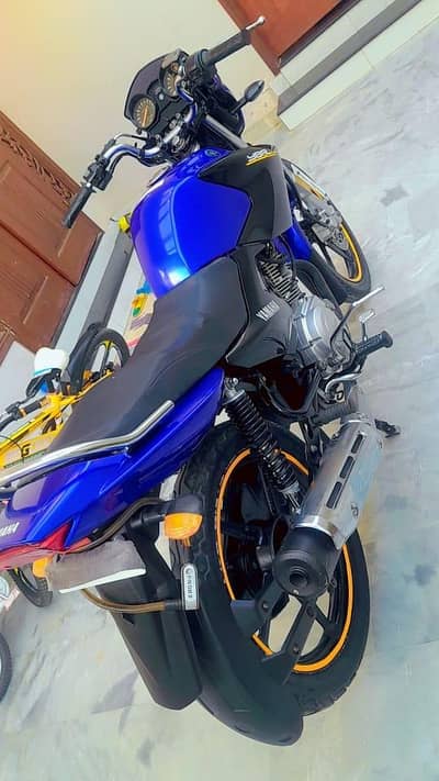 Yamaha YBR 125