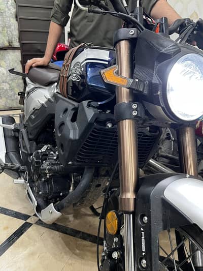 lifan kpm 200 / lifan bober bike