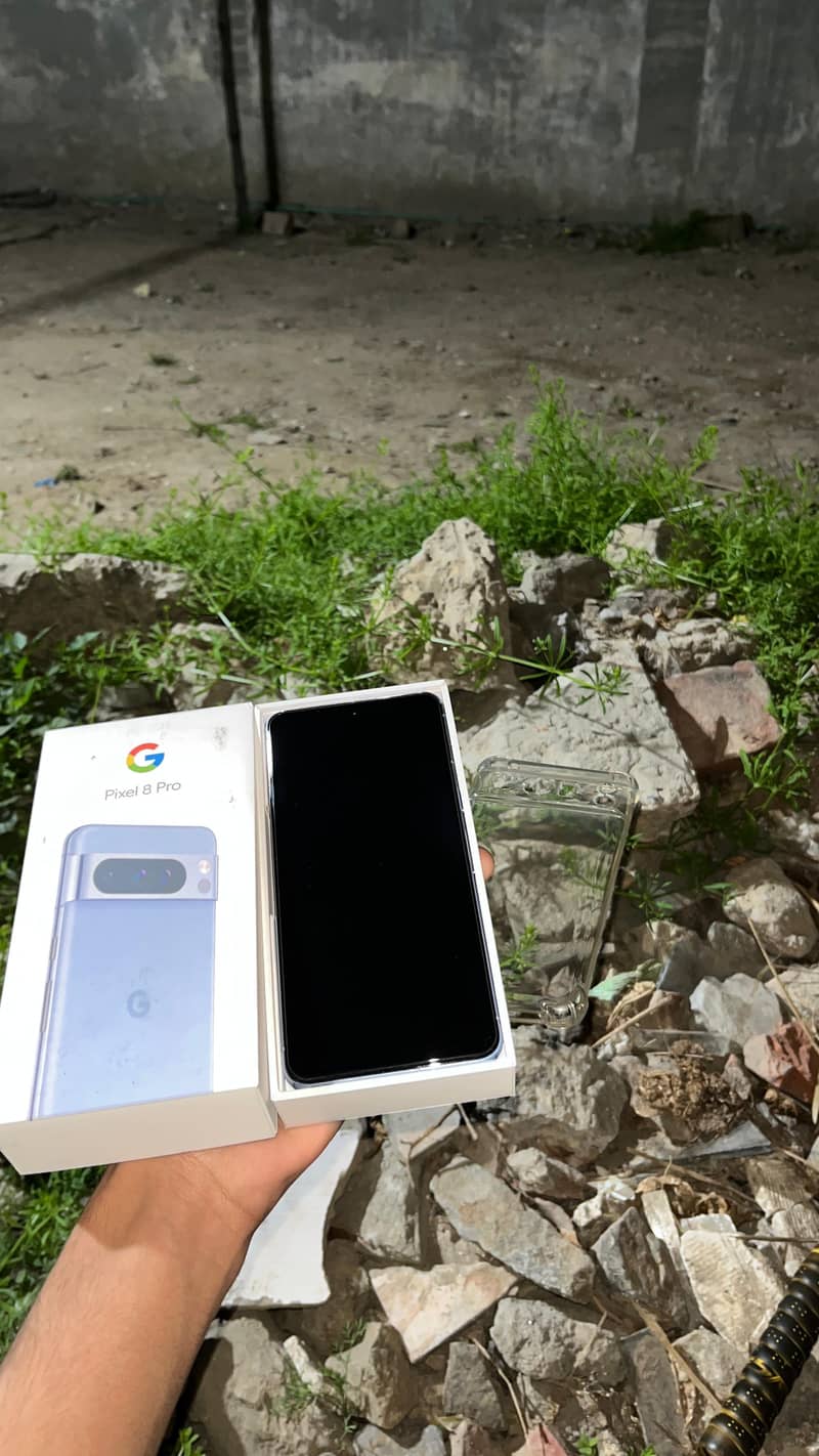 Google pixel 8 pro 0