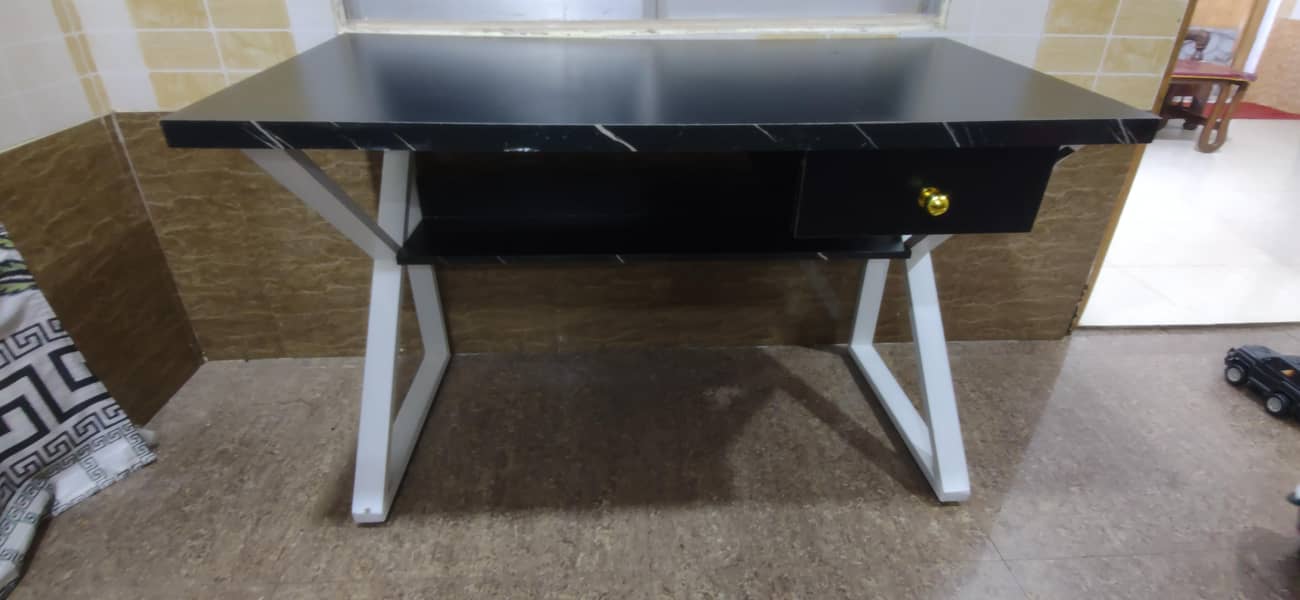 Table For PC & Study 1