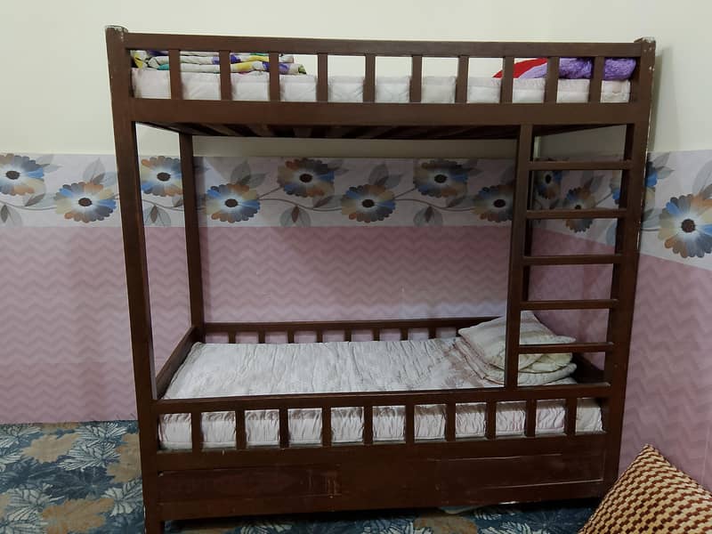 bunk bed 0