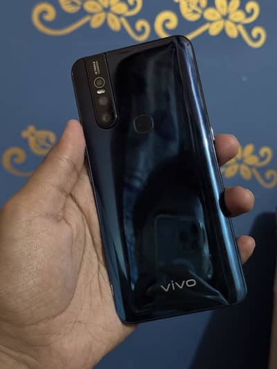 vivo V15 blue 8-256 with up down camera  10/10