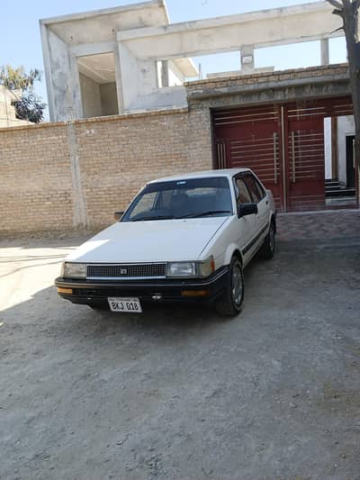 Corolla 1987 (contact no 03459451299)