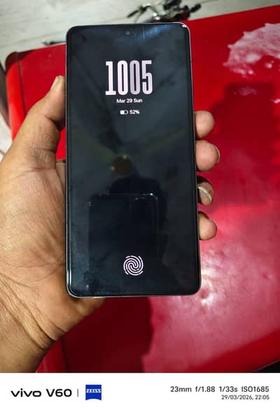 one plus phone Ace5  dual sim one sim active ha or 2sri sim ka time ab