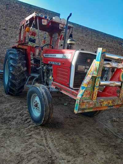 Massey Ferguson 385