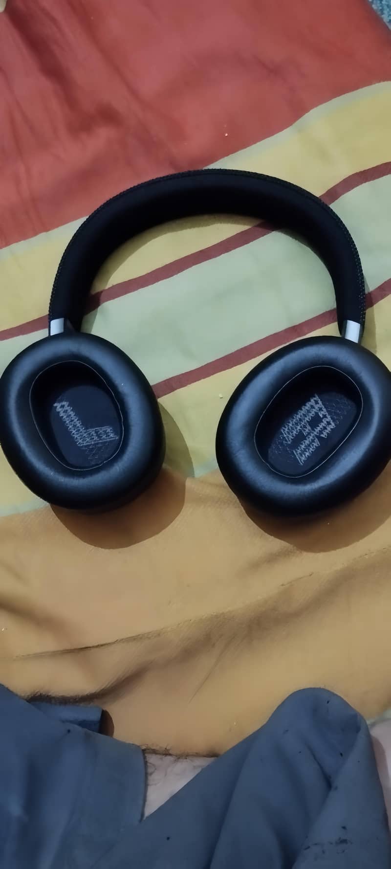 headphone 2