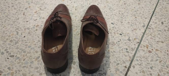 New leather shoes for Sale in as is condition