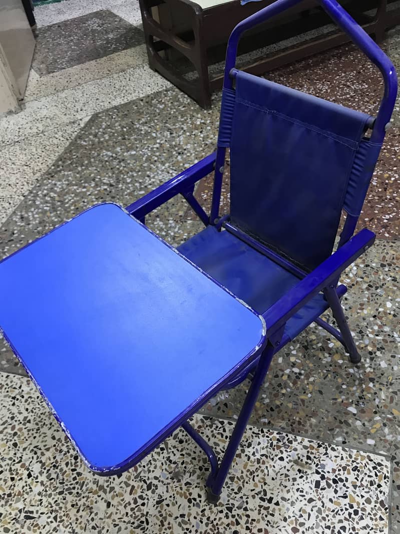 Foldable study table 1