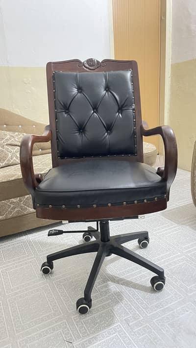 Brand new office chair