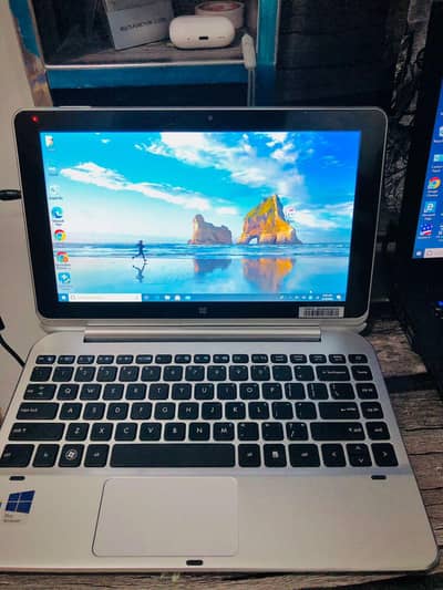 prime ministers laptop y11B touch laptop for sale location Peshawar