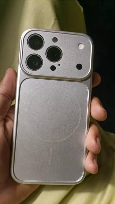 iphone 15pro convert 17pro cover