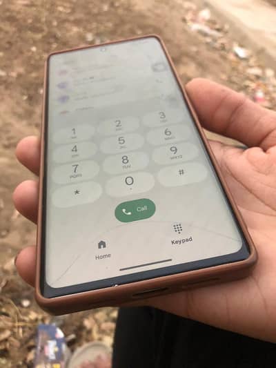 mobile oky hai Bas Hal ka sa glass ma lakir hai Baki sab jiss oky hai