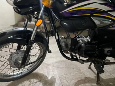 Honda cd 100