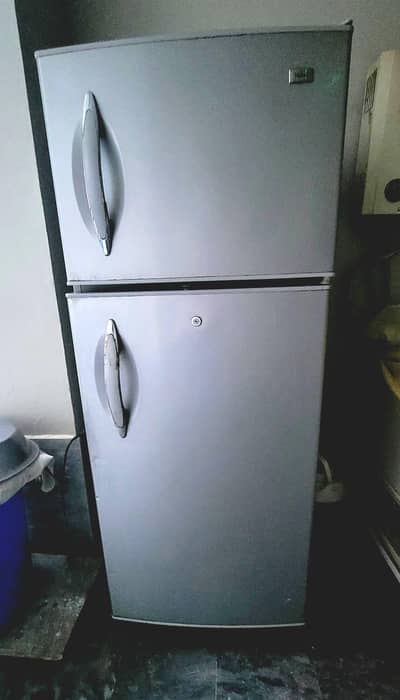 Fridge in a better satisfied condition to be used in house