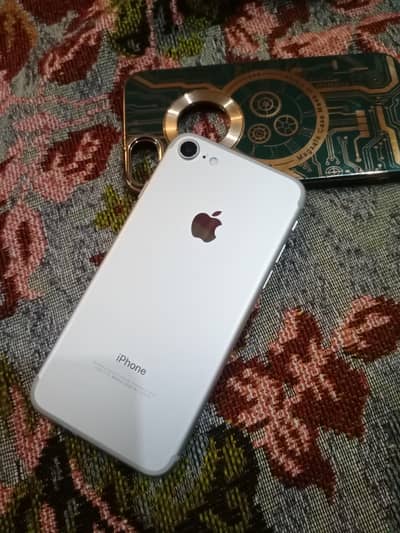 iphone 7 sale urgently just need muney