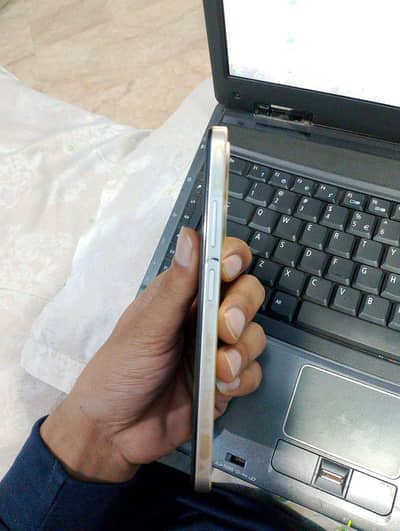 infinix smart 8 pro 10/9 condition  4+4/128