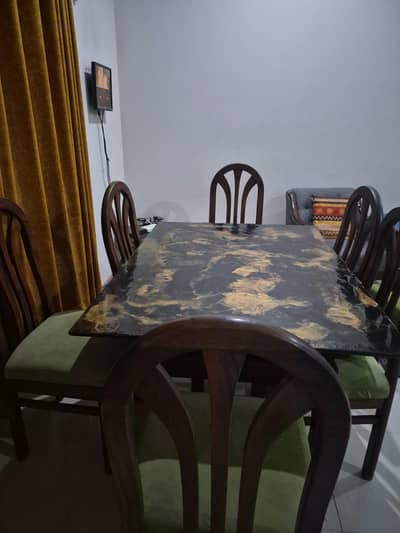 Dining Table Set – 6 Chairs | Excellent Condition
