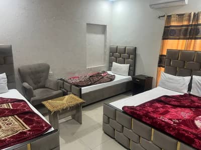 Premium Boys Officers Hostel – VIP Furnished Rooms | Block 11, G/9/4