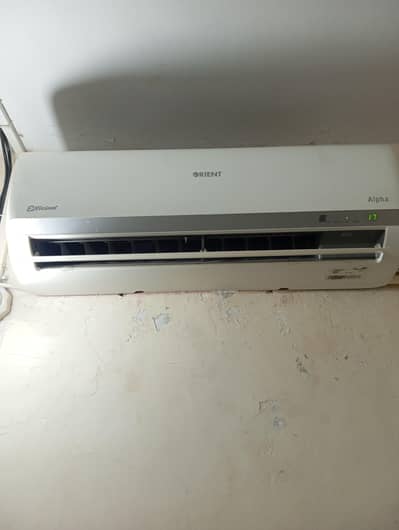 i m seilling my split AC orient good condition good cooling