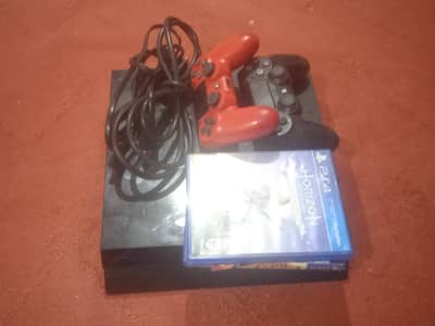 Gaming console with 2 controllers