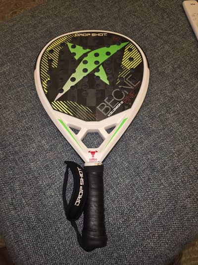 Drop shot x cellarator 1.0  2022 padel racket