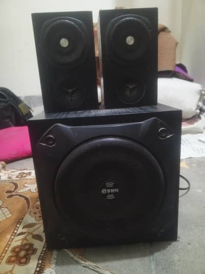Audionic speakers with boofer