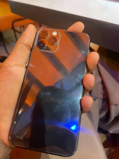 Iphone 11 Pro 512 GB J. V