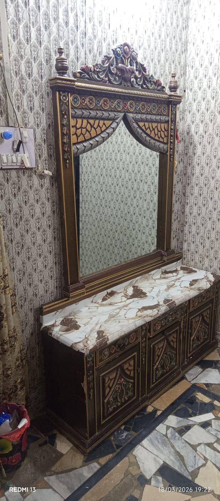 Dressing Table 1