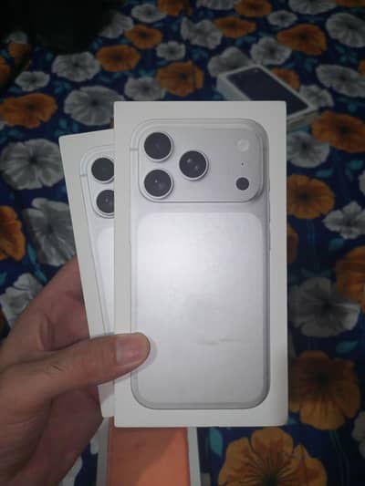apple iphone 17 pro 256gb silver lla jv non active