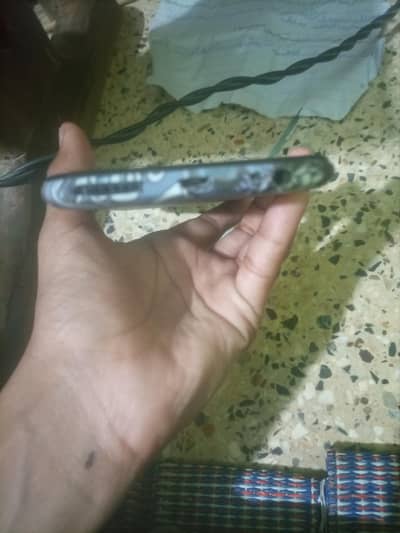 Infinix Hot 9 (4GB RAM / Good Condition) – Urgent Sale