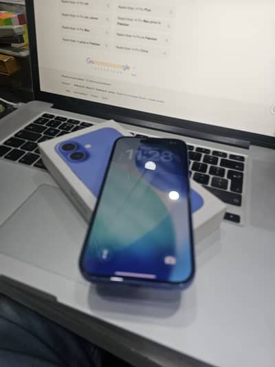 IPhone 16  256GB Box all acessorse pta approved