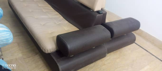 Sofa Set In Sound Condition