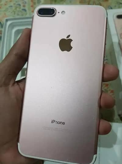 IPhone 7 plus 128 GB only WhatsApp number 03468556940