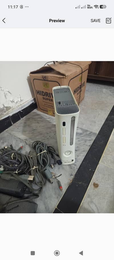 Xbox 360 console LT3 and charger with cable