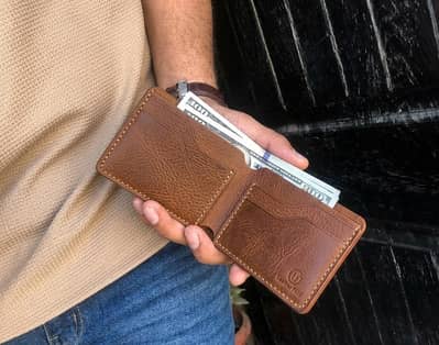 handcrafted leather wallet for men