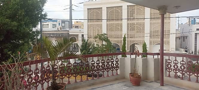 Bungalow for Sale DHA Phase 4 commercial Avenue Near to Masjid
