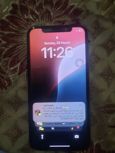 i phone xs Golden colour lush condition sirf face id off ha