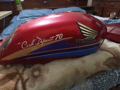 100% Original Atlas Honda CD70 Tank - Vintage 2004 Edition