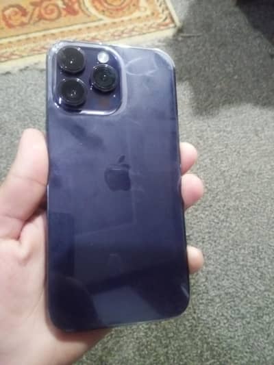 iphone 14pro max 10/10 water pack phone