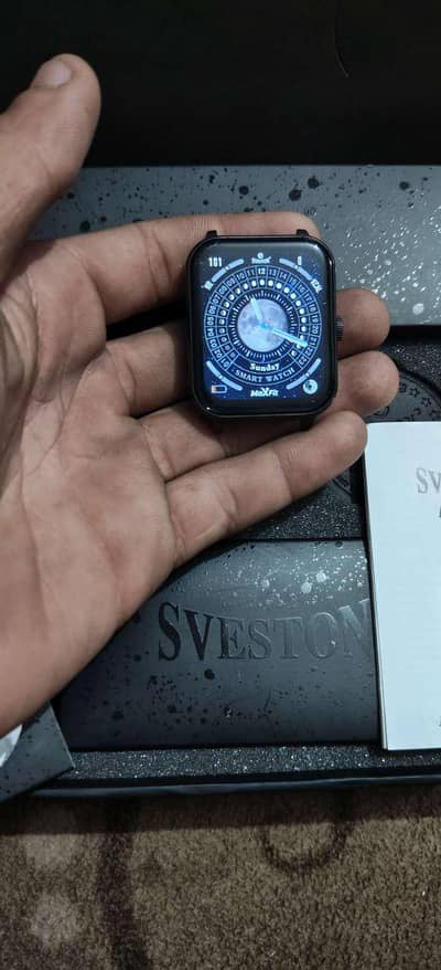 Sveston Smart watch