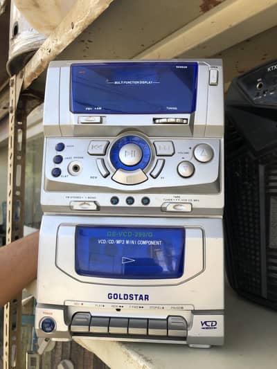 Goldstar 3-in-1 Stereo System (VCD, Cassette, FM Radio)