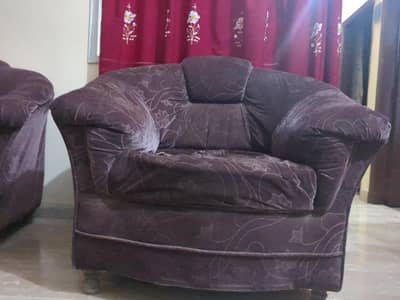 5 seater Sofa Set with center table