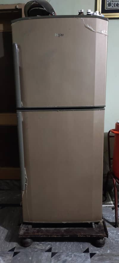Haier Refrigerator Condition 8/10