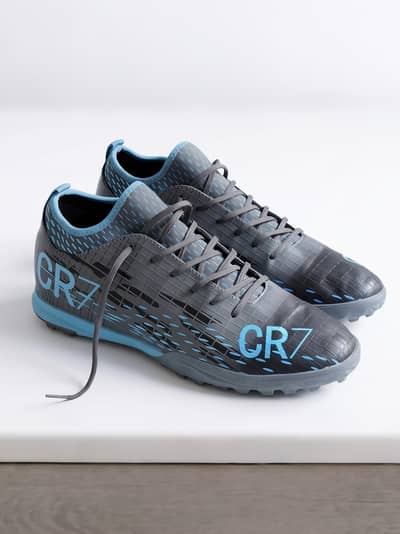 CR7 FOOTBALL GRIPPERS | NEW | SIZE 44