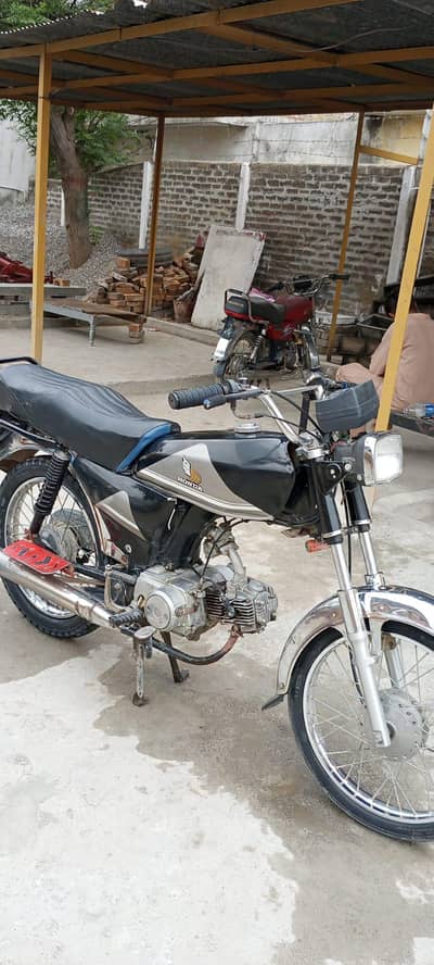 Rawalpindi num hy chana bike 13madal hain all docomant  hy