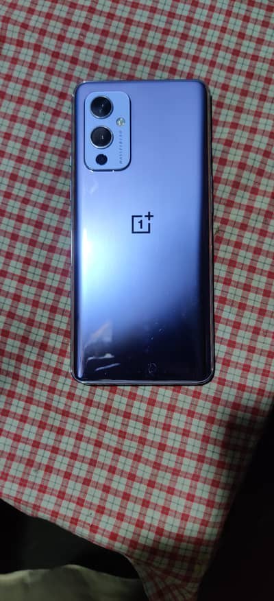 OnePlus 9   12GB 256GB  snapdragon 888