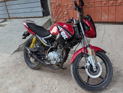 Yamaha YBR 125- 10 / 10 Condition with All bike parts original